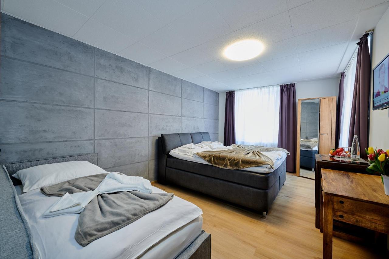 Hotel Giamas Straubing Exteriör bild